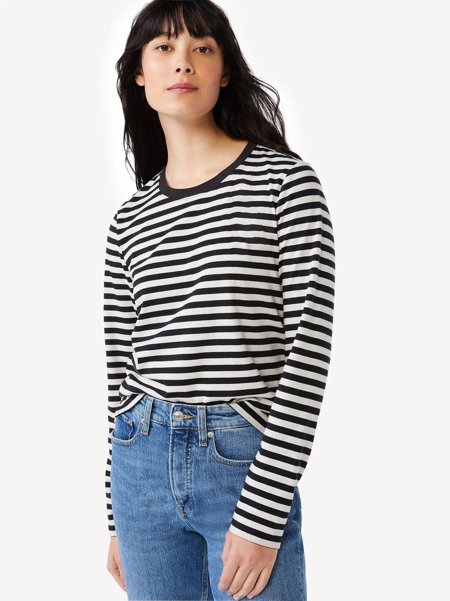 Free Assembly Women's Crewneck T-Shirt with Long Sleeves - Walmart.com | Walmart (US)