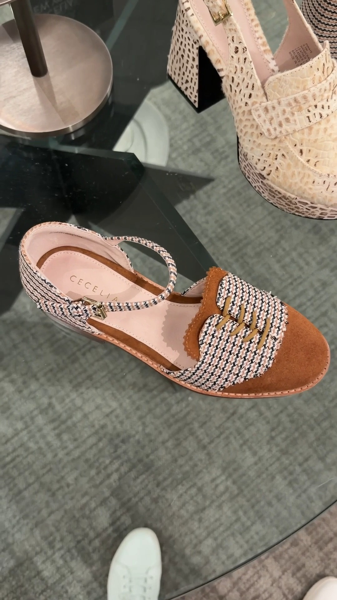 Cute fall shoes - Nordstrom find

#LTKWorkwear #LTKSeasonal #LTKootd