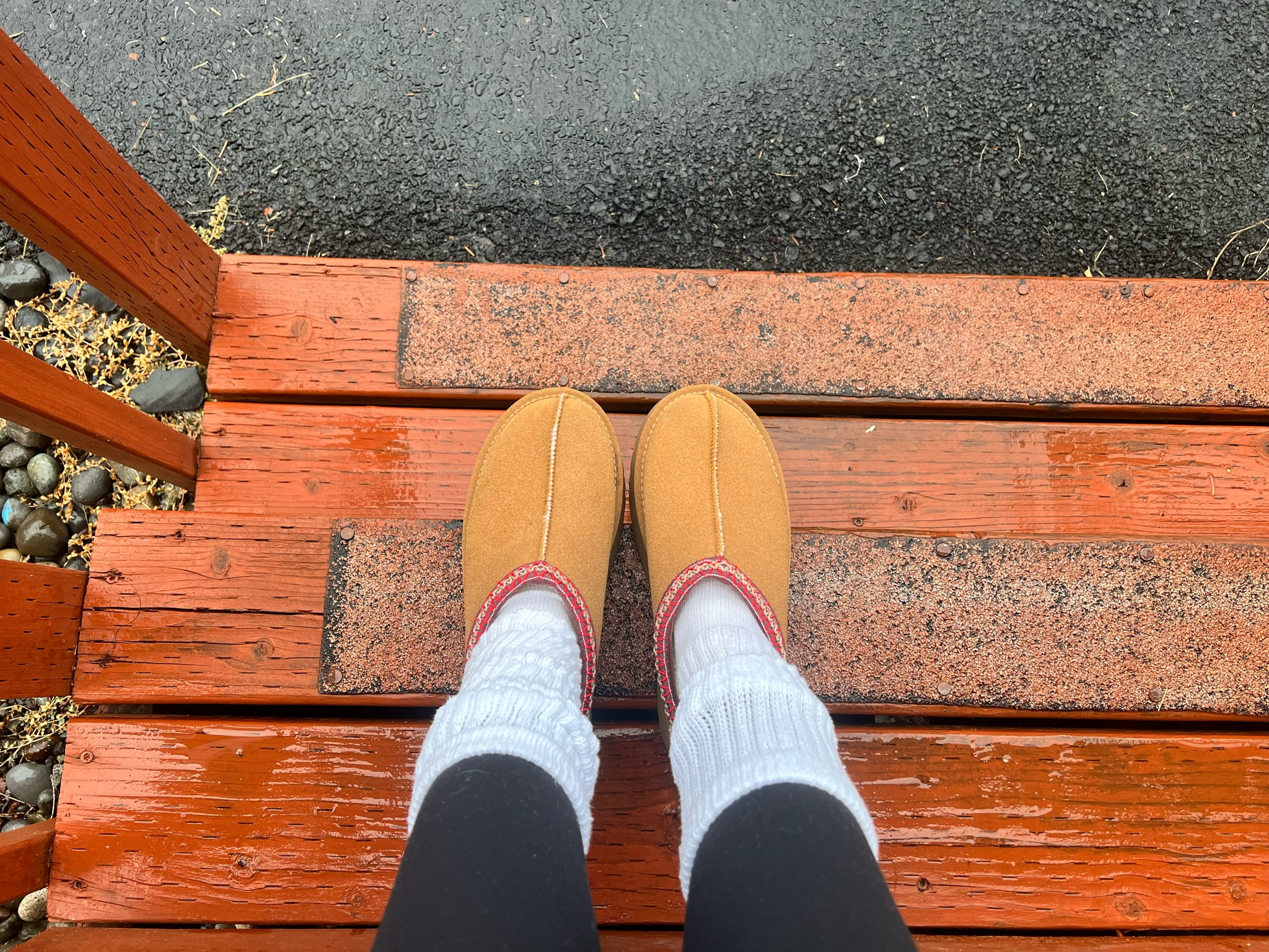Fall cabin outfit 

#LTKfindsunder50 #LTKSeasonal #LTKshoecrush