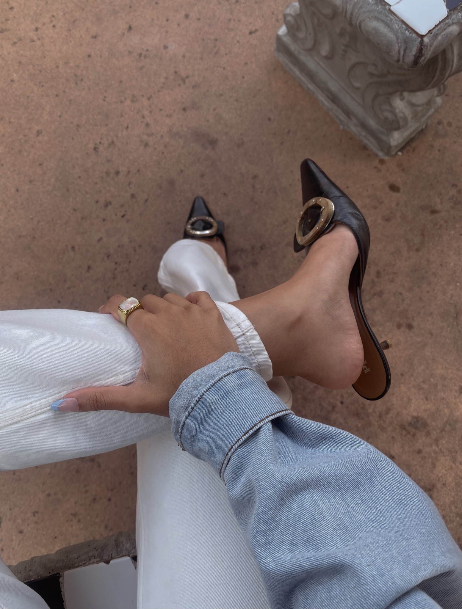 A good pair of kitten heels never goes out of style 🖤

They instantly elevate denim, trousers, or dresses with that quiet-luxury touch. Shop my favorite pairs and budget-friendly alternatives below

#LTKFindsUnder100 #LTKShoeCrush #LTKStyleTip