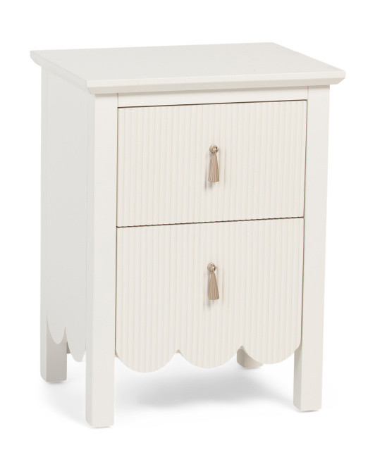 23.5in Harper Scalloped Side Table | Marshalls