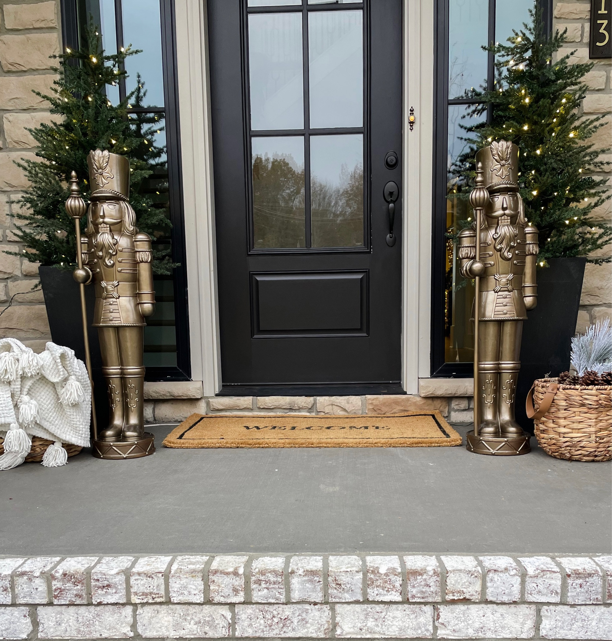 Christmas, Christmas front door, holiday front door, Christmas porch decor, Christmas decor, Christmas entry decor, nutcracker

#LTKhome #LTKSeasonal #LTKHoliday