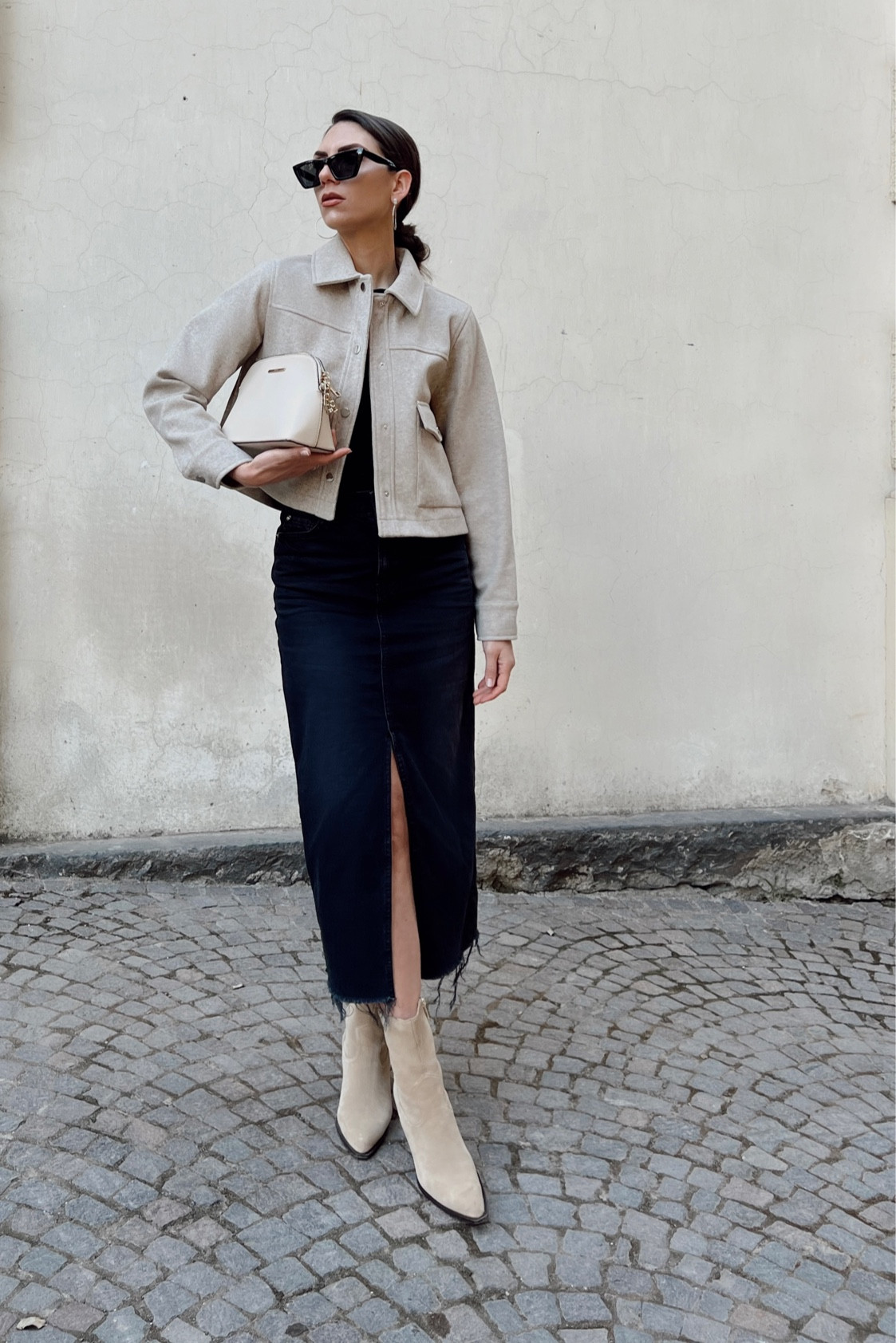 Casual look with a long black denim skirt 🖤