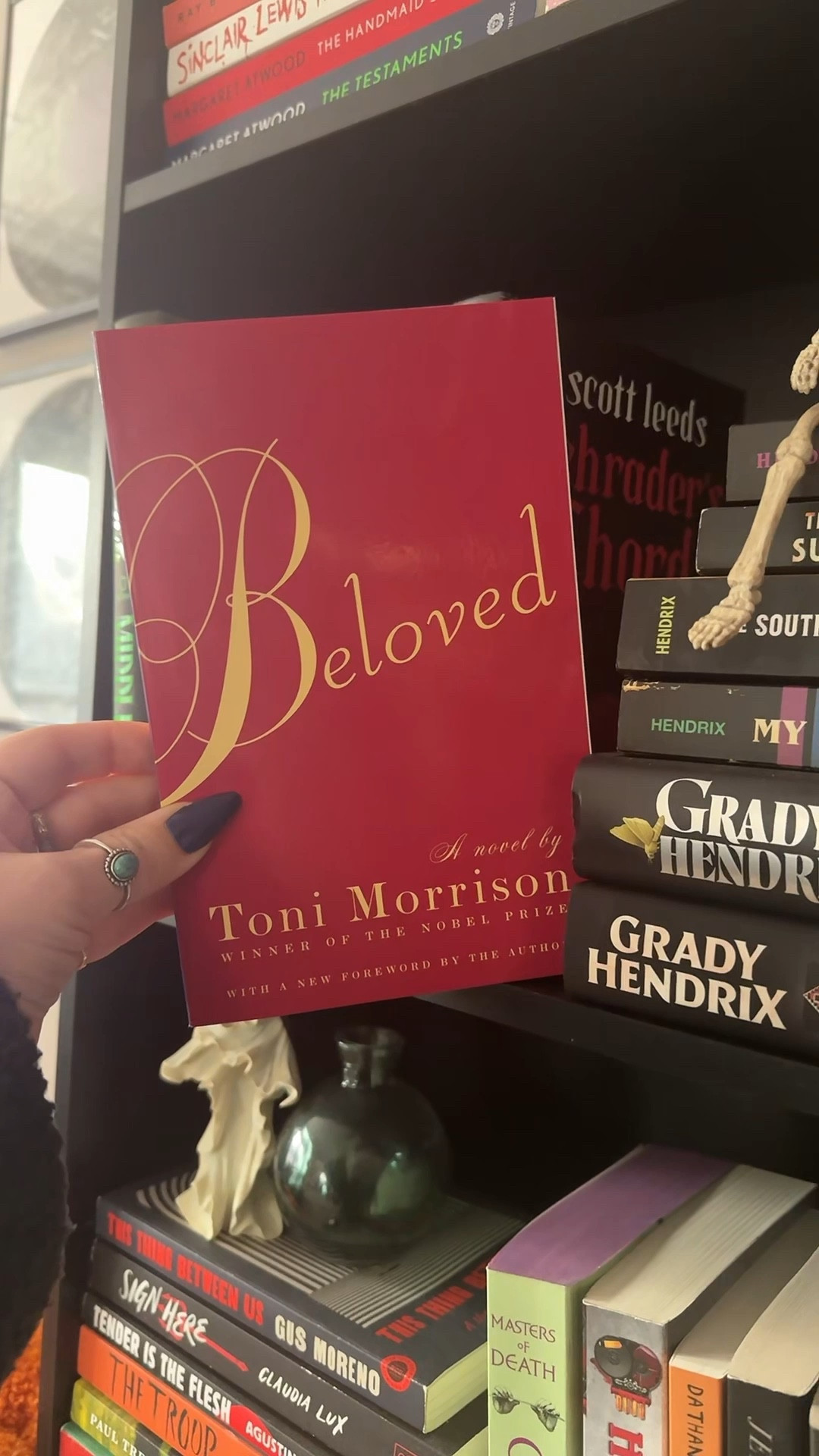 Currently reading 📖 

#LTKFindsUnder50 #LTKdayinmylife #LTKHome