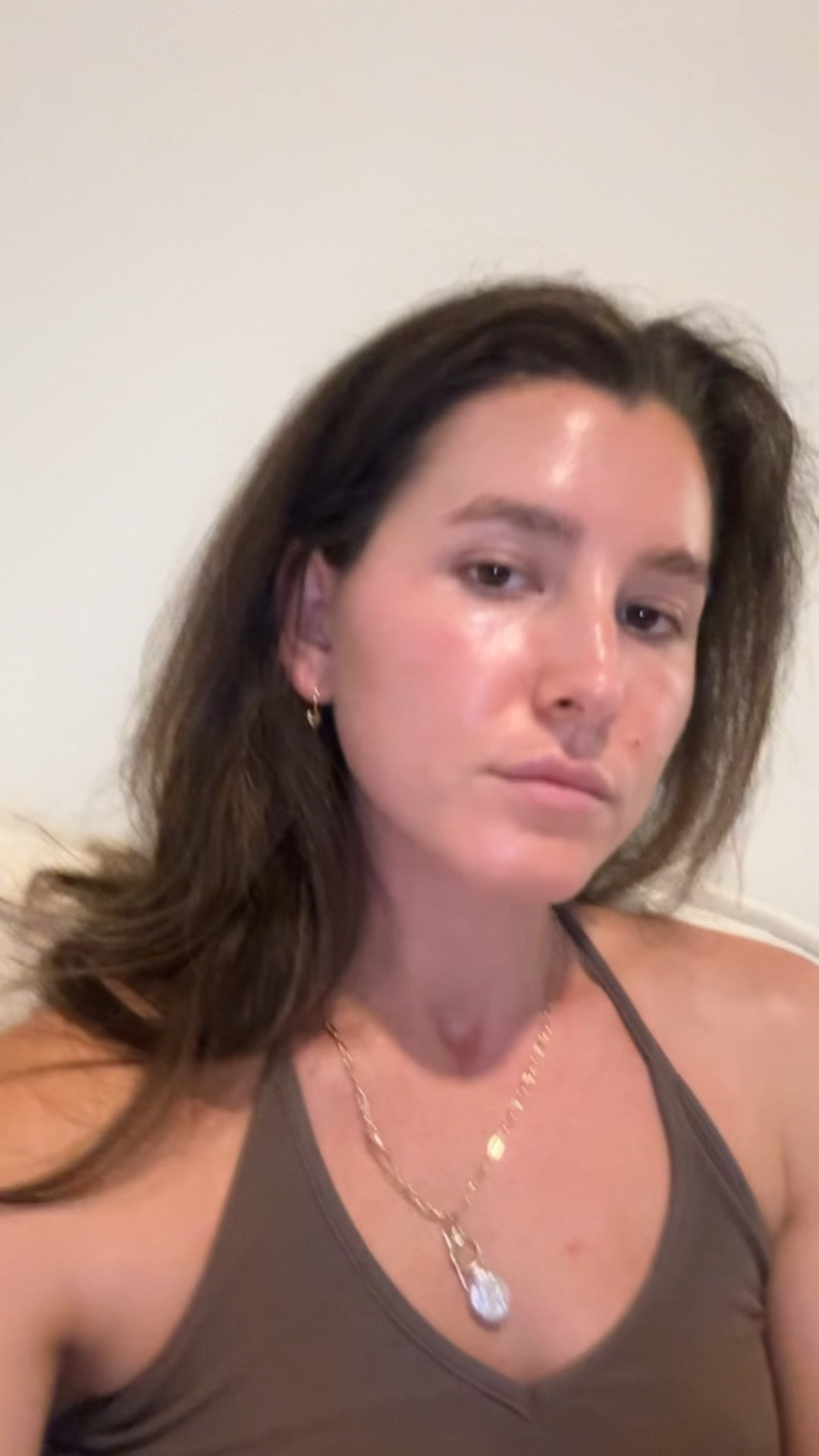 one thing about me: I’m obsessed with and fully heartedly believe in the power of red and blue light therapy. 

I have a few red light devices already and when I get facials, I always add on blue light. I finally got my own blue light device and it’s been 👌👌👌

blue light is amazing for acne — I like to use it for spot treatment on acne prone areas. 
 #bluelighttherapy #spotreatment #acnetreatment #bluelight 


#LTKhome #LTKfamily #LTKtravel