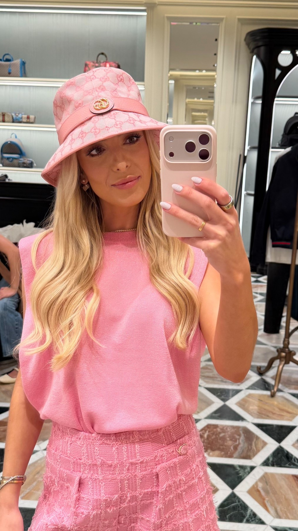 cutie girly bucket hat had to come home with me 💖

#LTKootd #LTKPetite #LTKgrwm