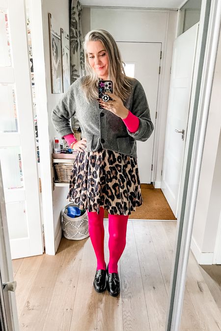 Ootd - Thursday. Dark grey soufflé knit cardigan from Uniqlo over a leopard print dress (old Shoeby), pink rib knit top (Hema), pink opaque tights (Snag), track sole loafers (Zara), seahorse earring as necklace. 



#LTKover40 #LTKstyletip #LTKeurope