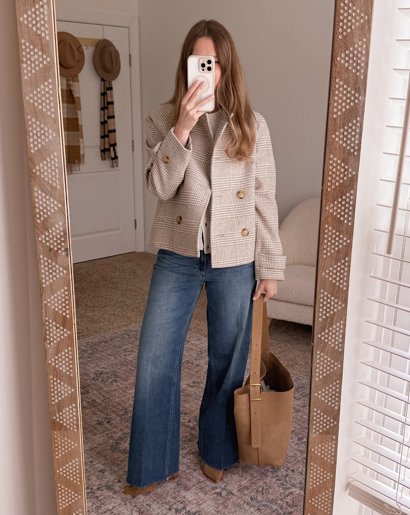 I wear this combo on repeat. A simple tank, a cardigan, and jeans that go with everything.

spring outfit ideas, casual spring outfits for women over 40, cardigan outfit spring, light wash jeans outfit, everyday spring style, neutral spring basics

#LTKmomlife #LTKOver40 #LTKgrwm