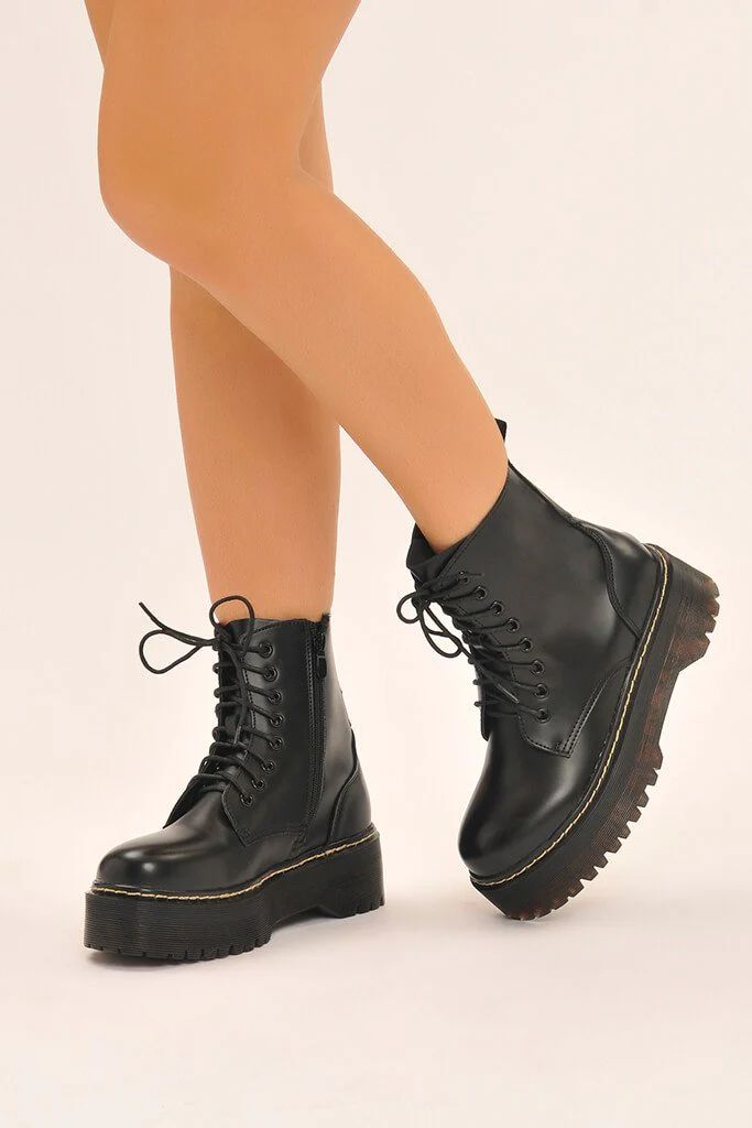 Black Platform Military Lace Up Boots | ISAWITFIRST