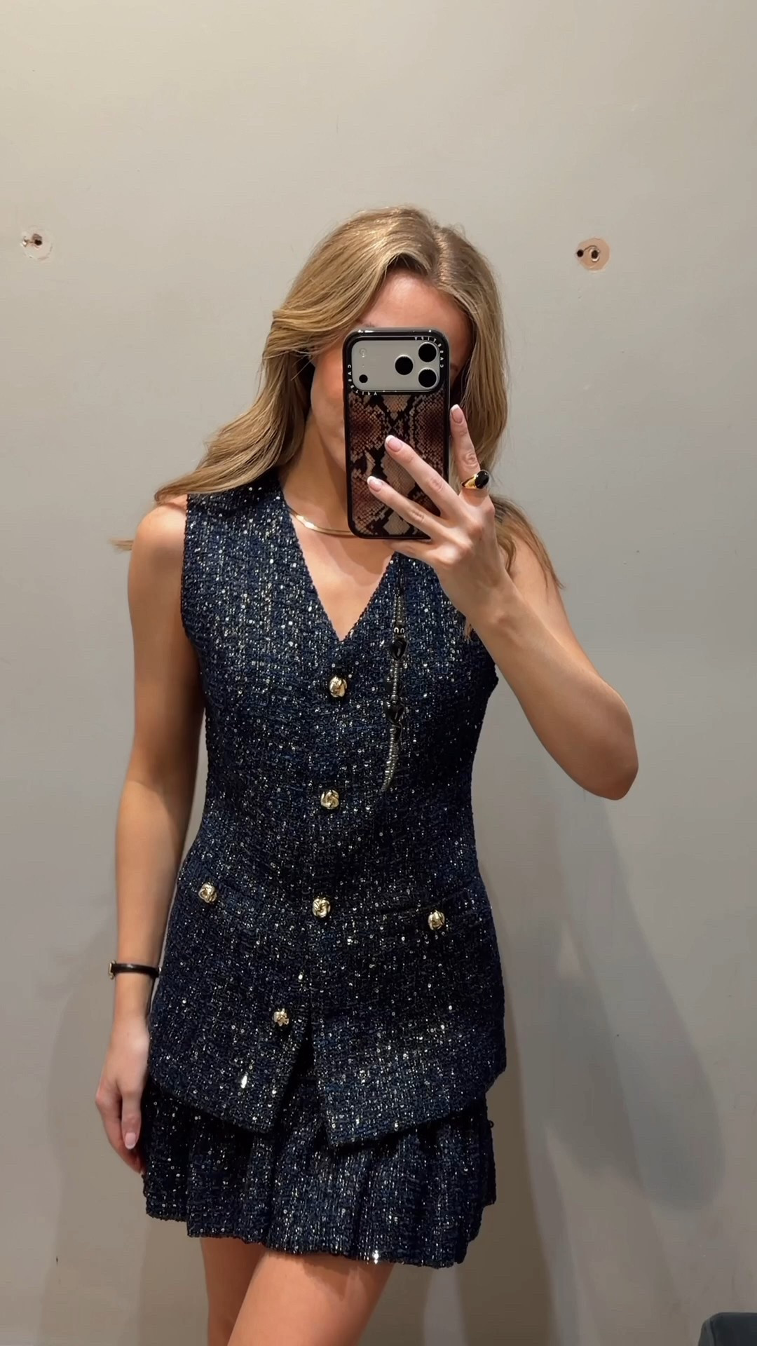 Self portrait but M&S price tag 
Wearing a size 6 in the skirt and an 8 in the top 

#LTKpartywear #LTKuk #LTKwinter