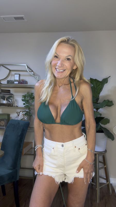 How cute is this combo?! Triangle bikini top + denim shorts = sexy summer outfit!

And stay tuned for that onion dip recipe. It’s pretty amazing!

xoxo
Elizabeth 

#LTKSwim #LTKSeasonal #LTKActive