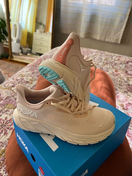 Waited my whole pregnancy to treat myself to new hokas and these Arahi’s are so gorgeous. These were the first shoes recommended to me when I went to fleet feet to find shoes for my 12 hour nursing job. Best part is they come in wide sizing and are the ultimate comfy walking shoes. 

#LTKshoecrush #LTKSeasonal #LTKfitness