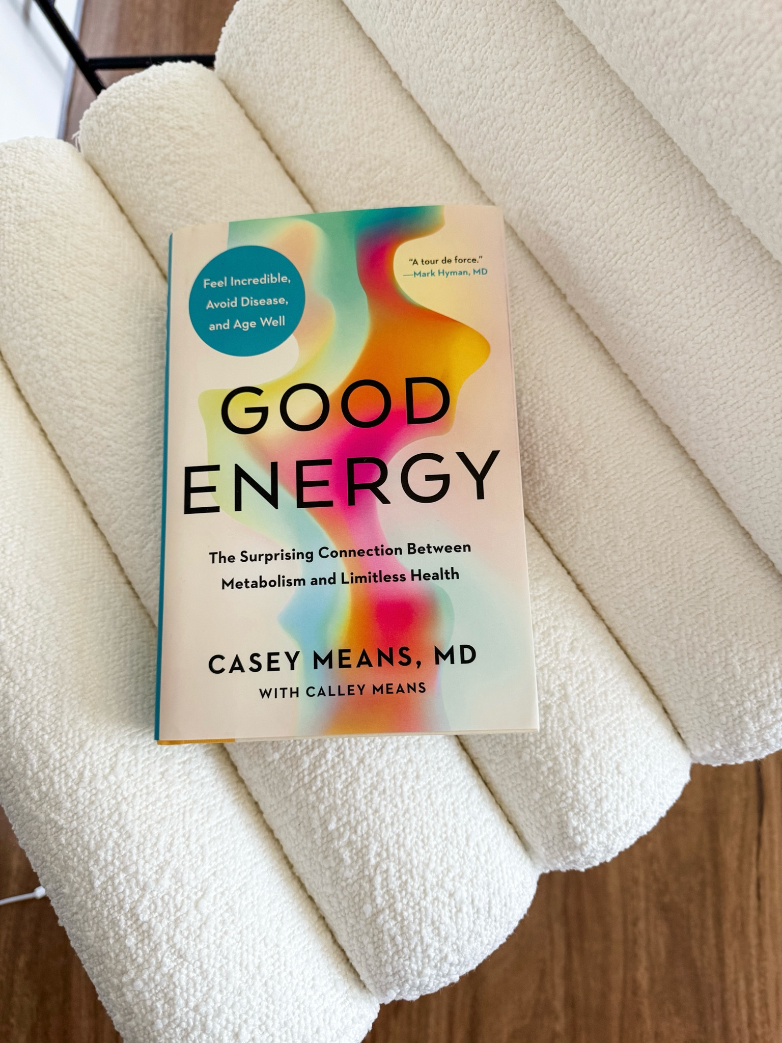 Summer read☀️

Book, health, wellness, fitness

#LTKFindsUnder50 #LTKTravel #LTKFitness