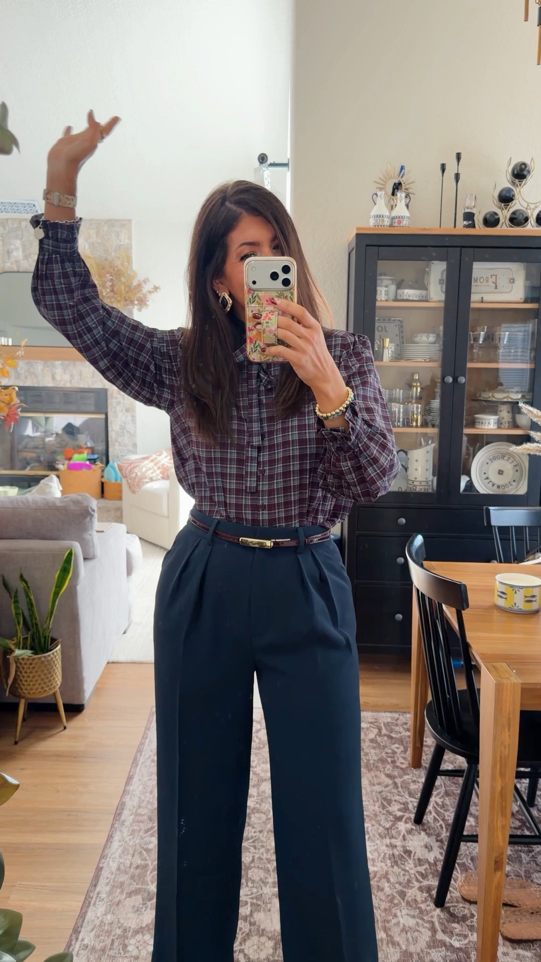 What I wore to work today
Plaid bow top- medium
Wide leg trouser-10

#LTKTall #LTKWorkwear #LTKMidsize