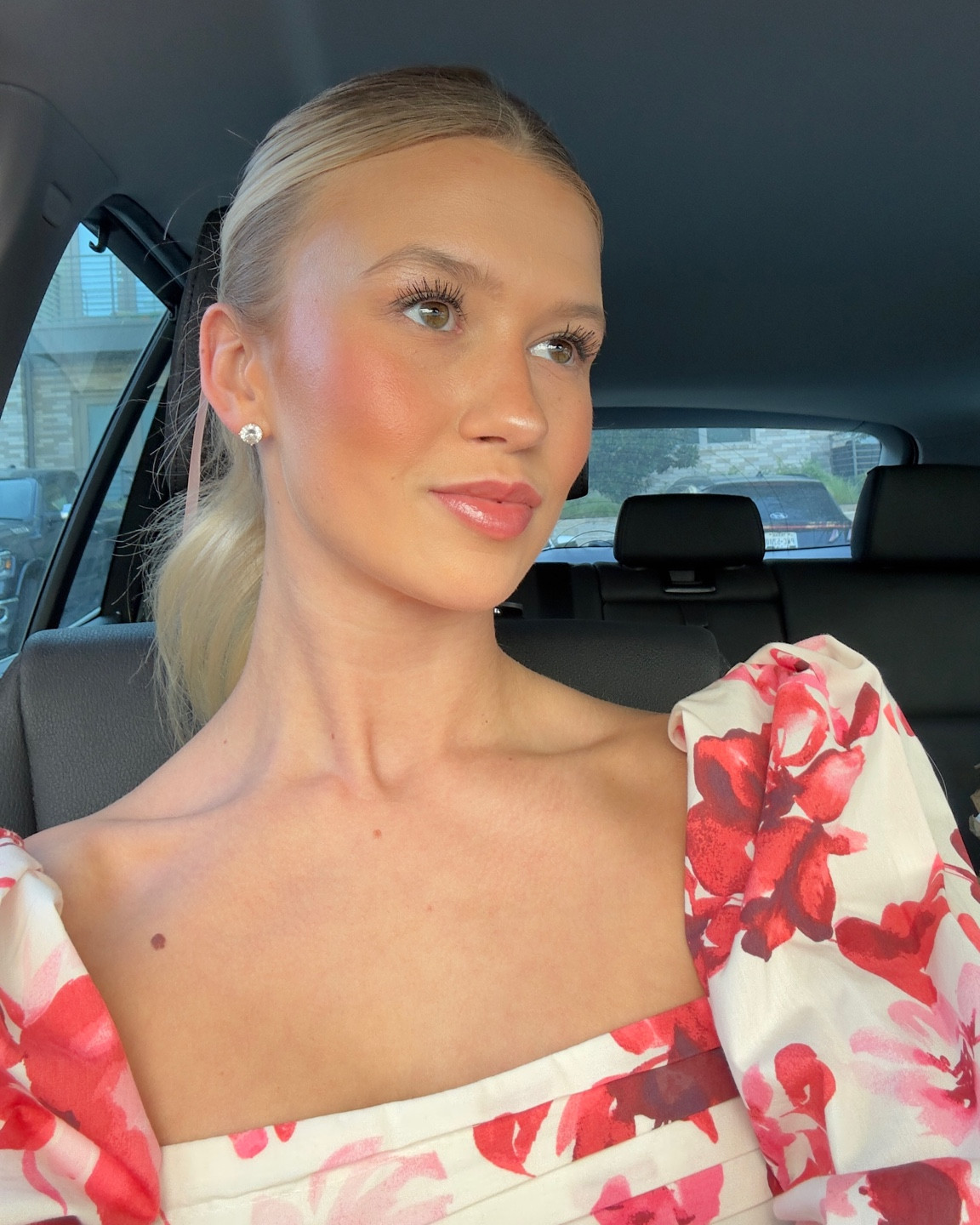 Light summer dewy makeup routine!!! 💄