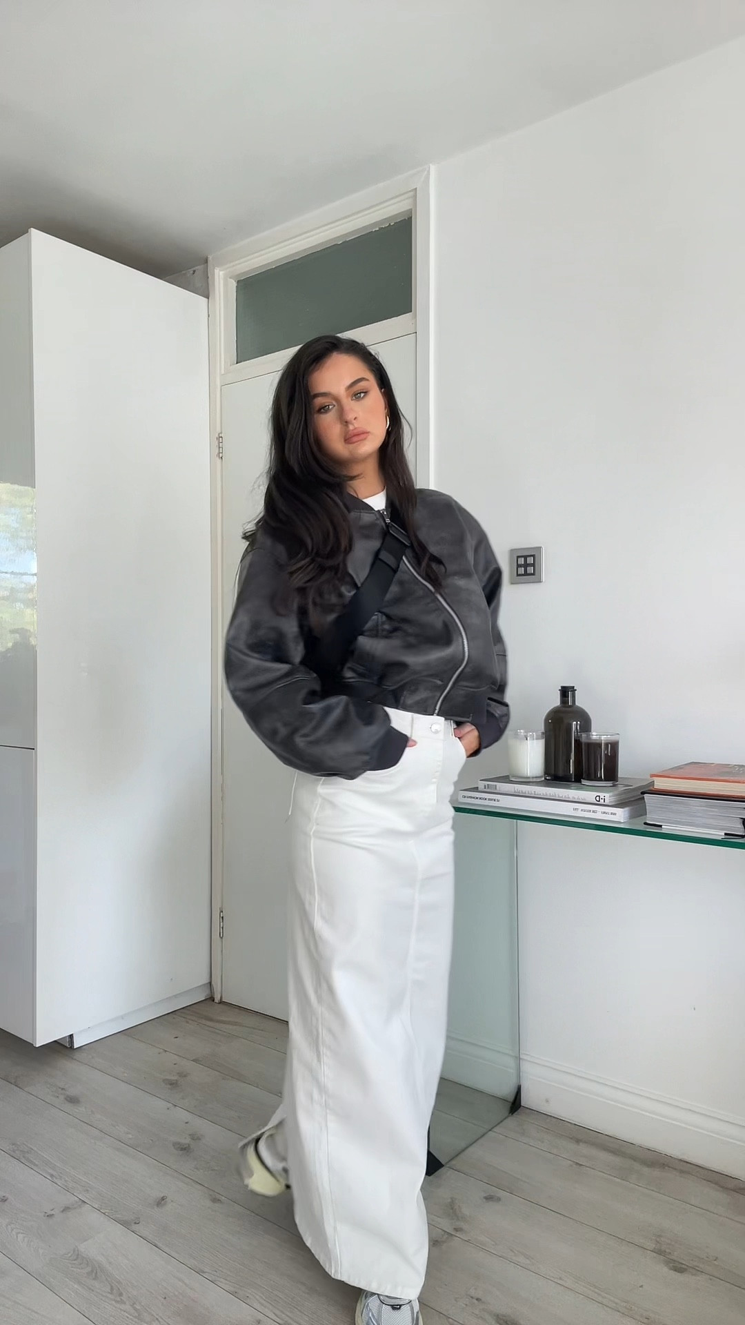 Day 4/30 

Denim maxi skirt nakd fashion 
Bomber jacket - H&M 
Nike V2k run 
Ganni bag 

#LTKfindsunder50 #LTKshoecrush #LTKstyletip