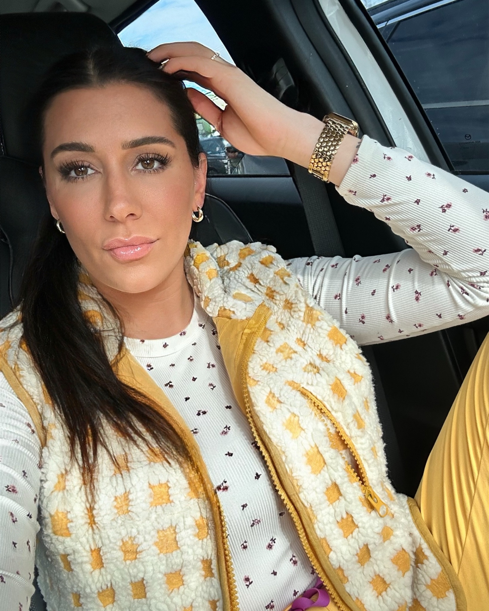 Dandelion Figs Zamora Joggers + Sherpa texture = My current work uniform. 🌼 

Bringing all the bright energy to the department today! 

#LTKootd #LTKdayinmylife #LTKWorkwear