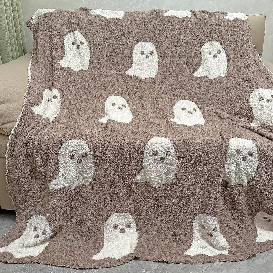 Halloween Ghost Blanket Khaki Halloween Throw Blanket Lightweight Soft Plush Fuzzy Reversible Bla... | Amazon (US)