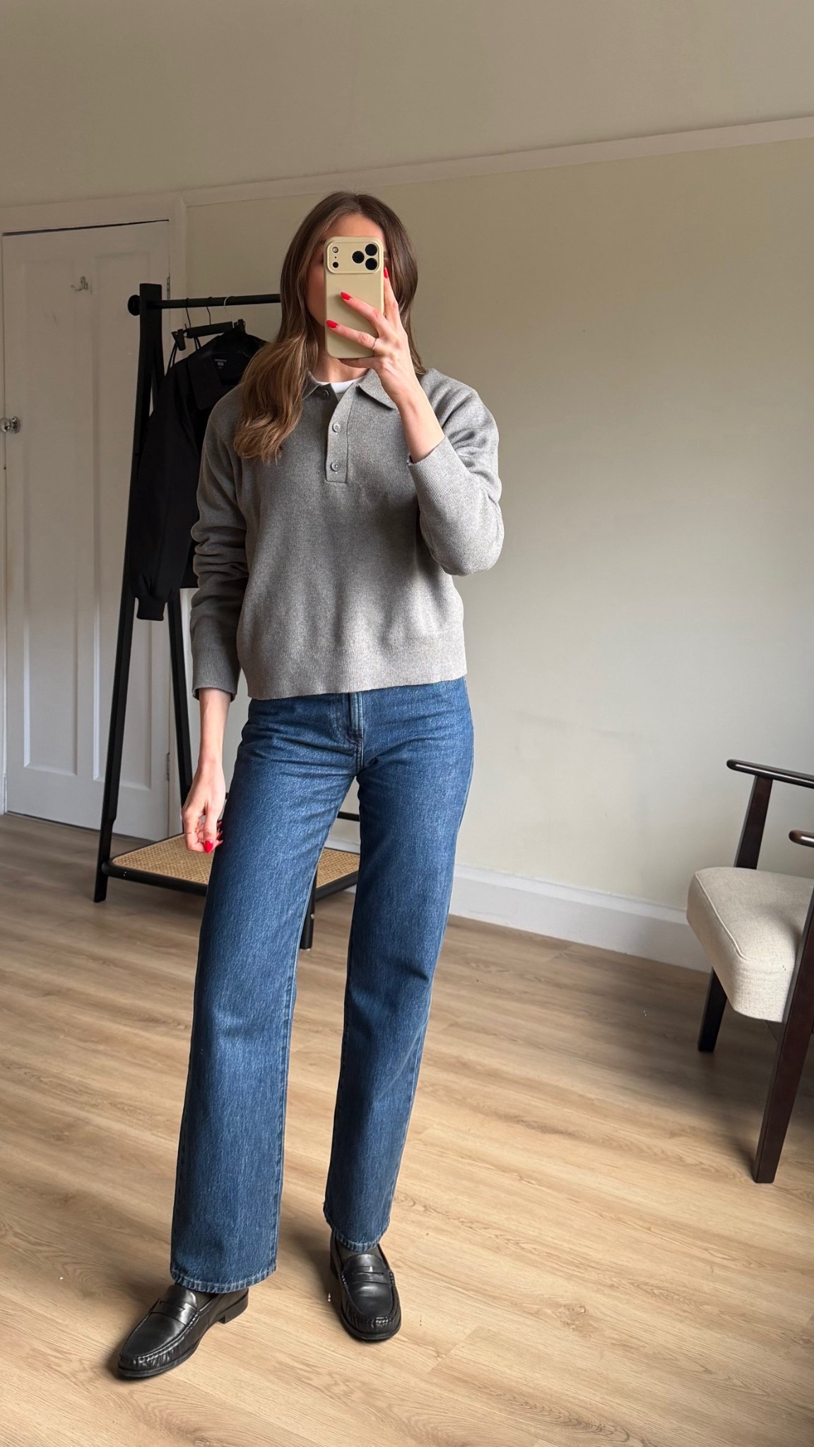 These jeans!!! I wear the W23 L31, size down as they come up big 
I’m 5ft 6
Shade 67 blue 

AD. @UNIQLOEUROPE #LifeWear