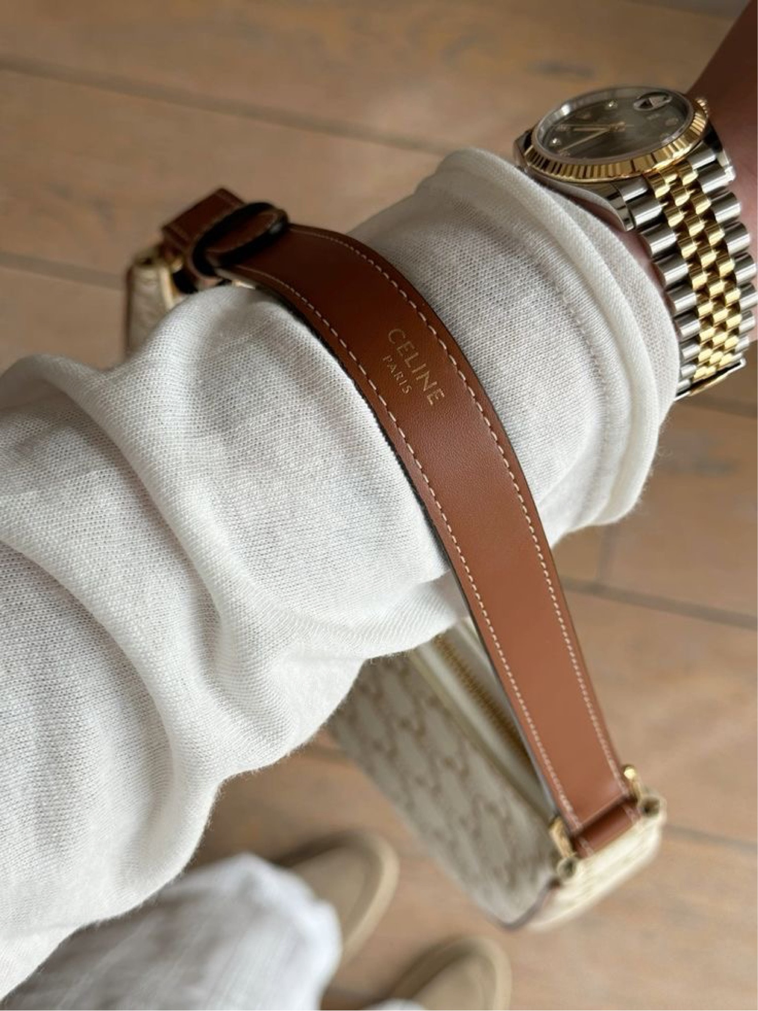 Ladies, I’ve found some more dupes & honestly they are beautiful #handbag #celine #bags #

#LTKuk #LTKluxury #LTKbag