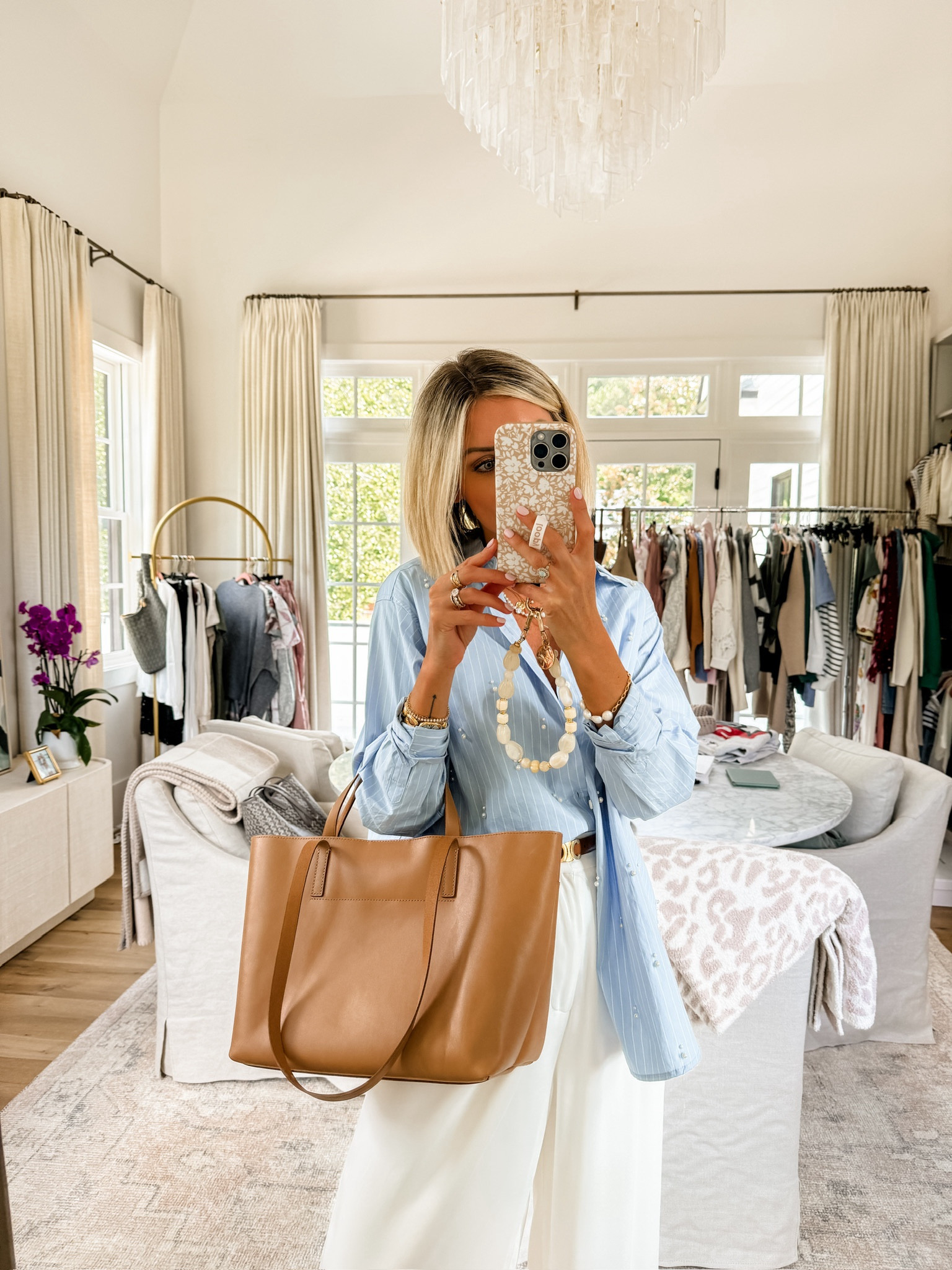 This is a great tote for work! 

Loverly Grey, Nordstrom finds, work bag, tote bag, work tote, leather tote, big purse, fall bag

#LTKStyleTip #LTKWorkwear #LTKItBag