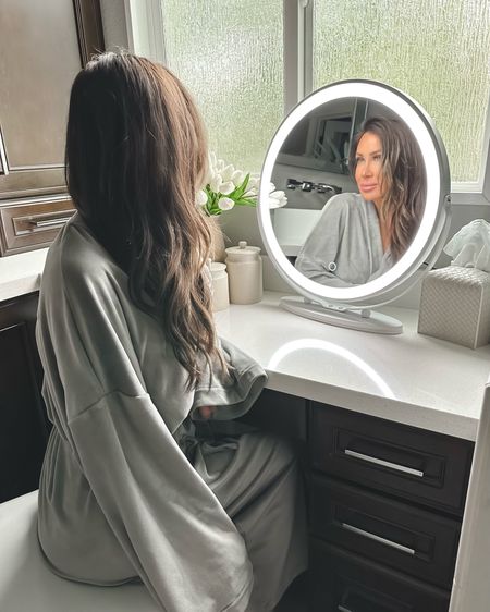 The prettiest light up vanity mirror, 3 lighting modes, adjustable brightness and large in size! Amazingly priced under $70 ..on sale today!
Amazon must haves 
Follow me for more Amazon home and fashion finds 
#liveloveblank #ltkover40 

#LTKbeauty #LTKU #LTKstyletip