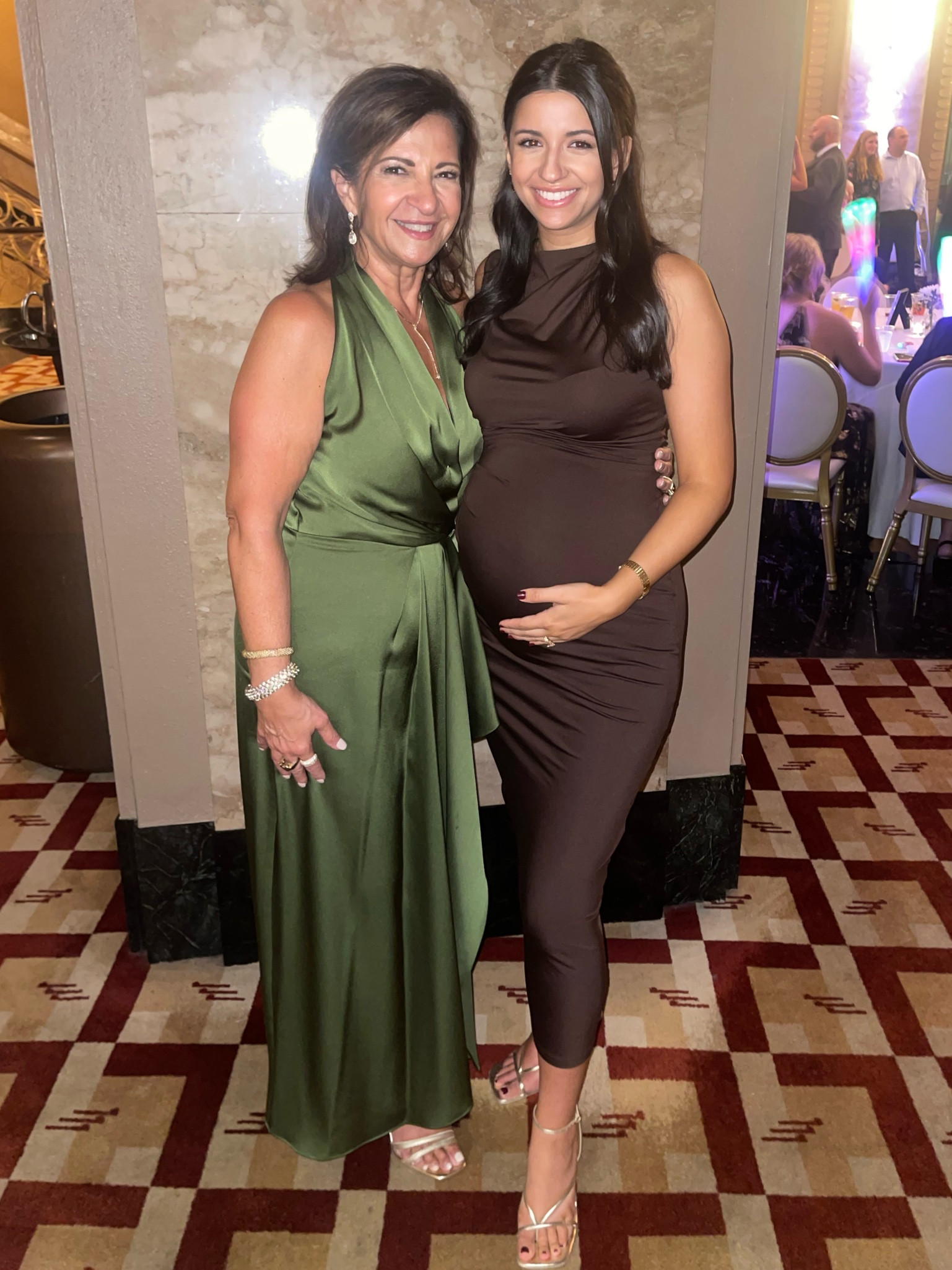 Maternity friendly wedding guest dress for fall 

#LTKSeasonal #LTKWedding #LTKFindsUnder50