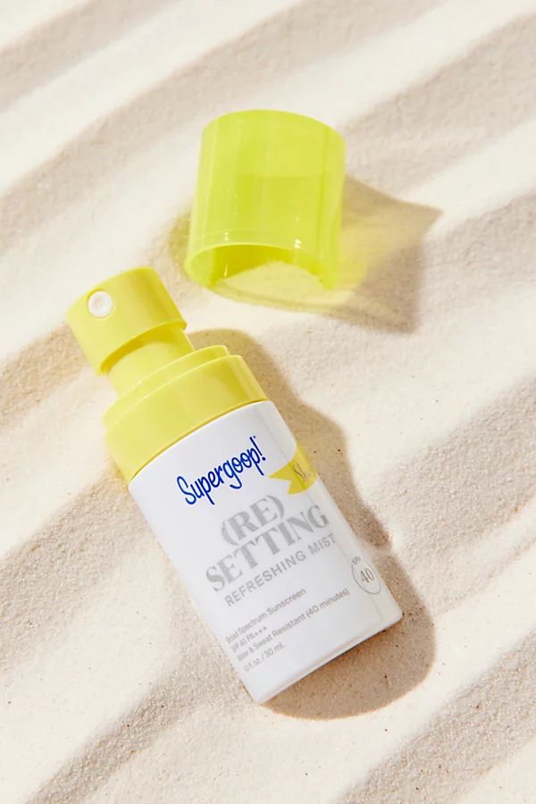 Supergoop! (Re) Setting Refreshing Mist SPF 40 | Urban Outfitters (US and RoW)
