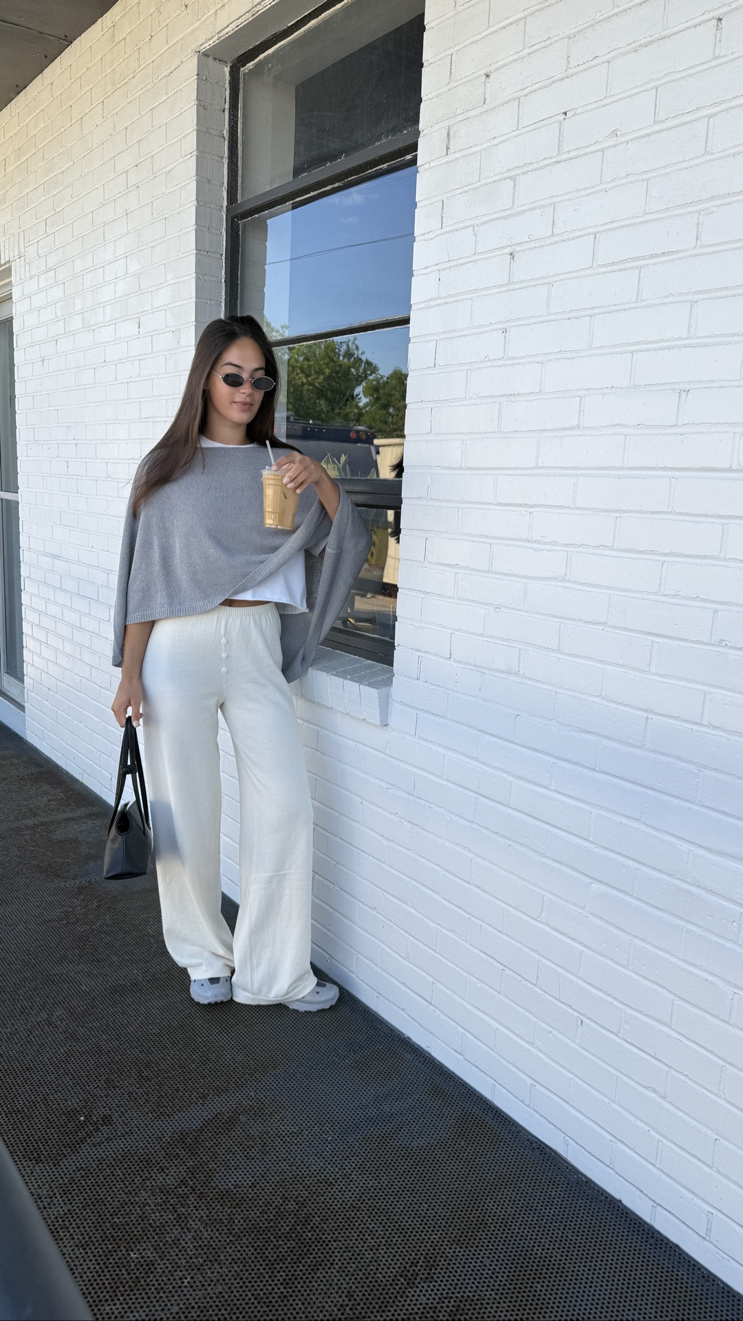 The perfect spring outfit! Chilly mornings with easy layers to take off!

#LTKootd #LTKdayinmylife #LTKgrwm