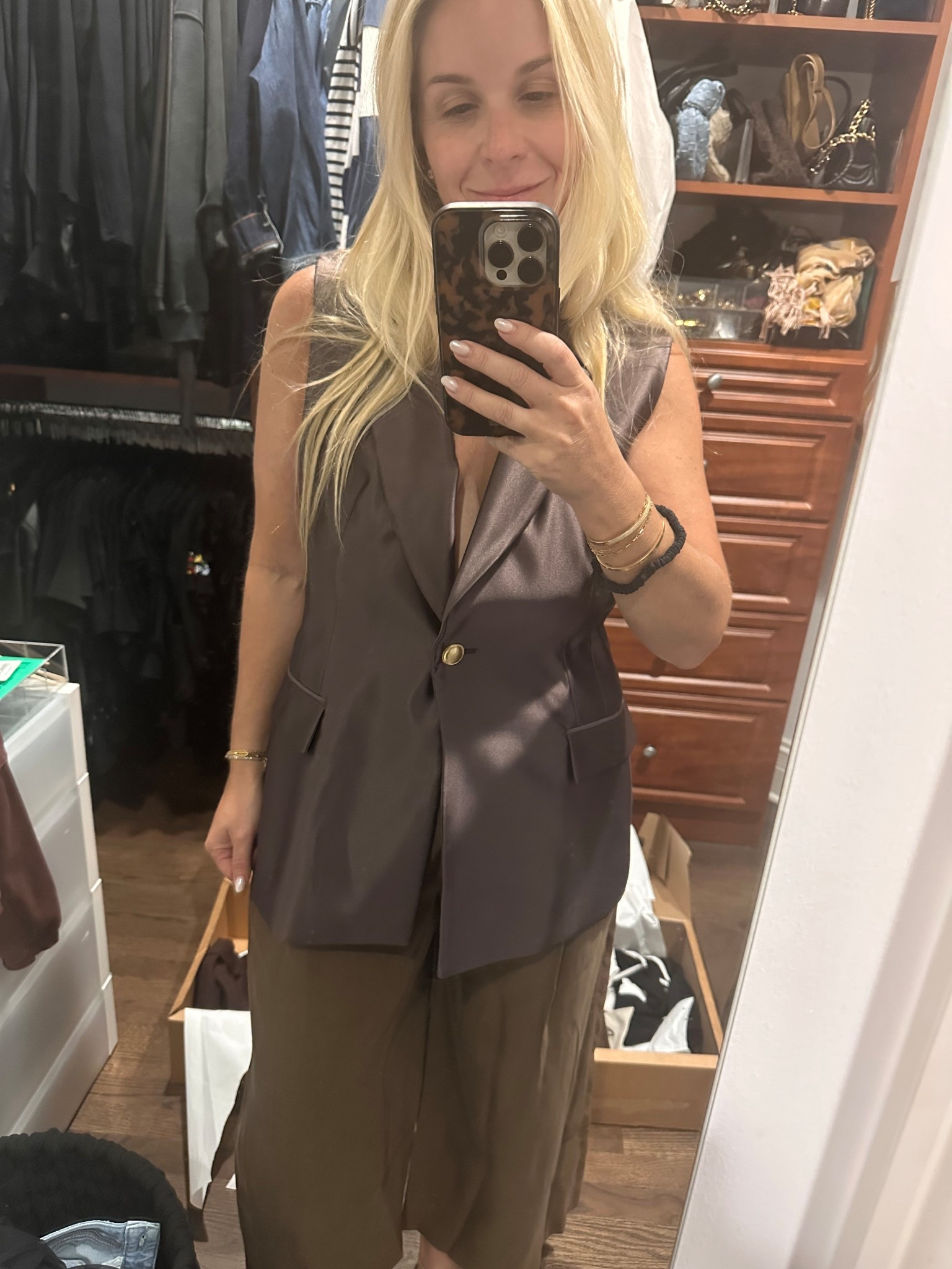 Fall vest on repeat  