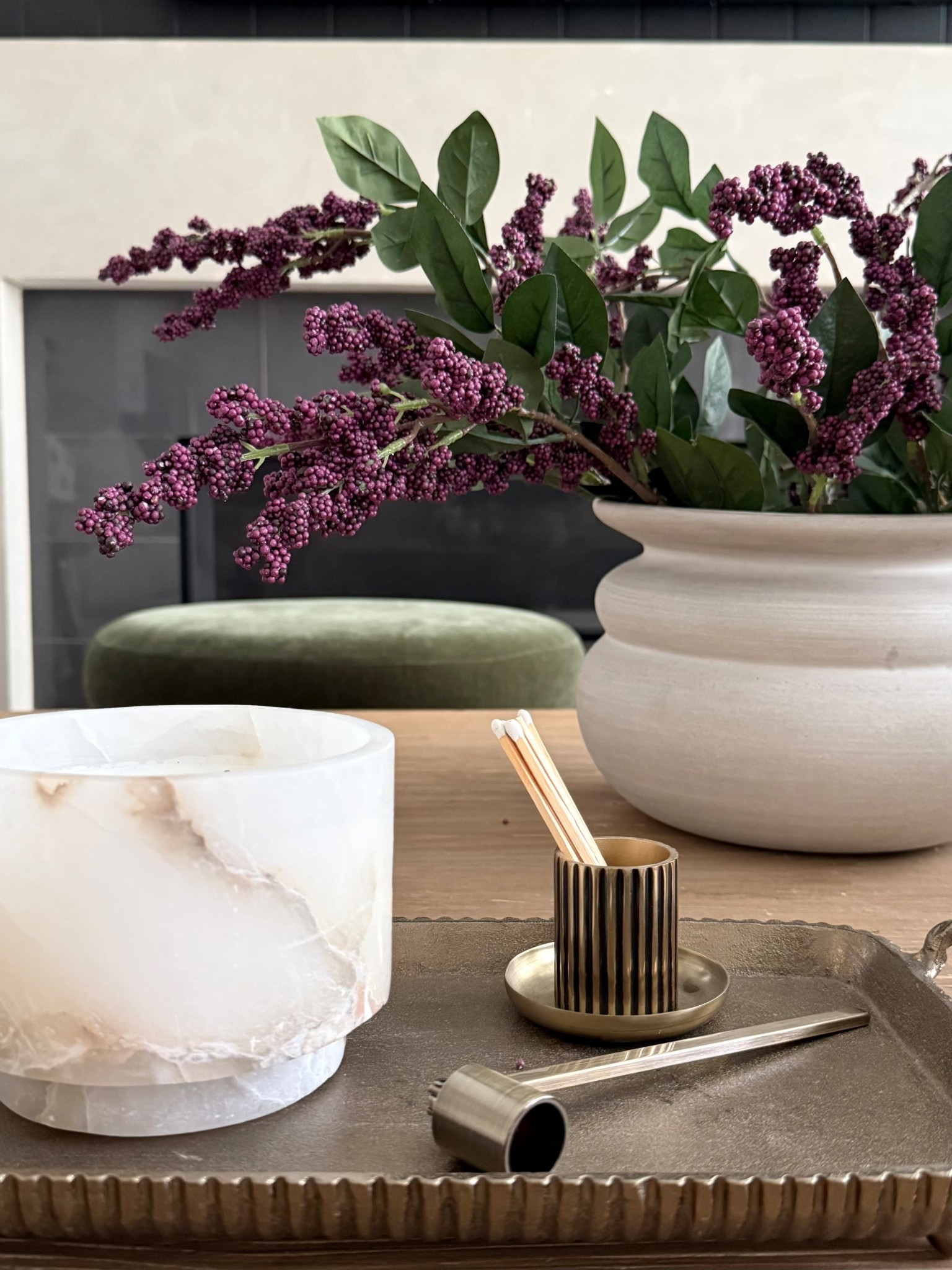 Mixing some high and low pieces…my favorite way to style✨
