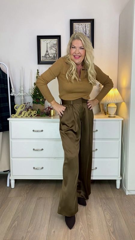 Day 9 of my 12 FASHION AND STYLE SAYS IF CHRISTMAS - GET READY WITH ME! 
The perfect choice for a chic, yet relaxed, outfit to meet up with friends and family. 
#getreadywithme #grwm 

#LTKVideo #LTKparties #LTKHoliday