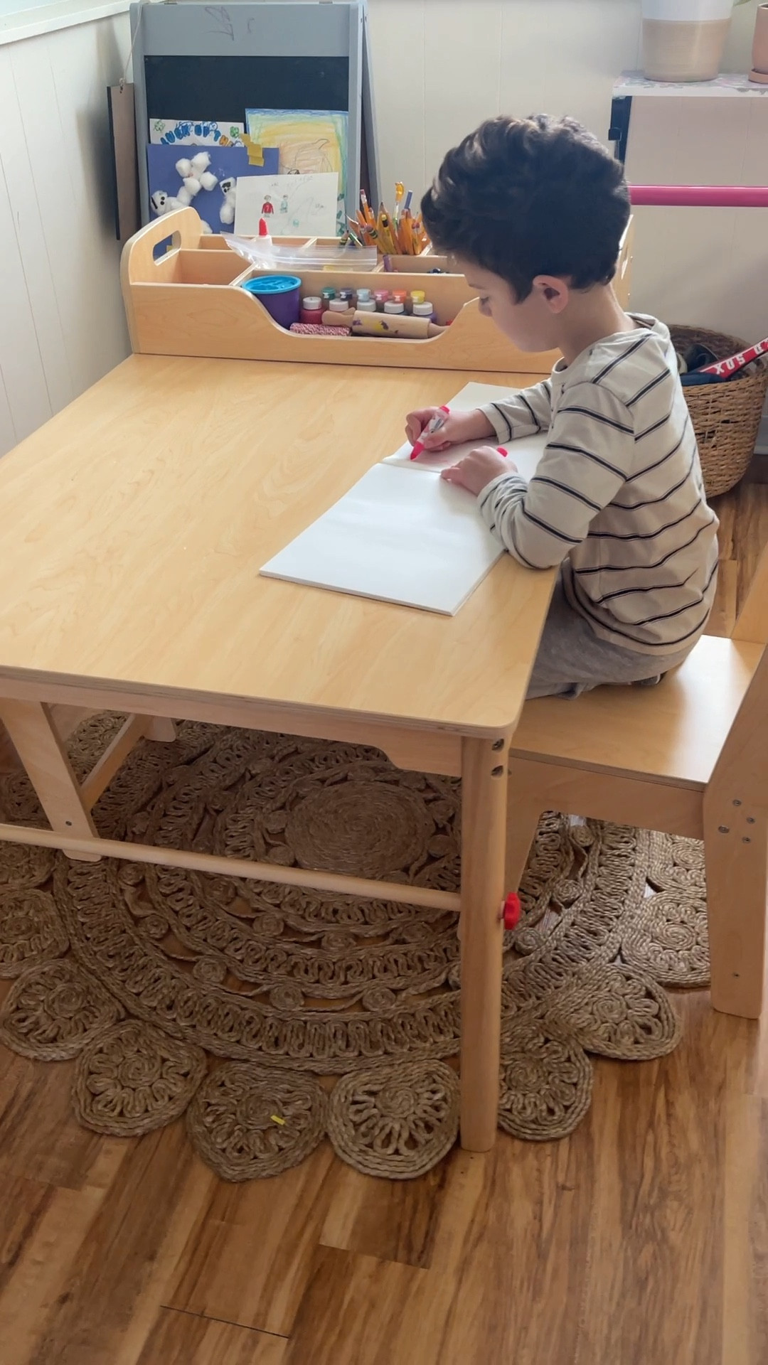 Art table details


#LTKhome #LTKkids #LTKfamily