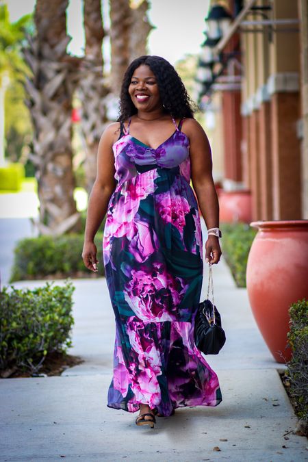 In love with this floral dress from Express!

#plussizefashion #outfitideas #dateoutfitinspo

#LTKunder100 #LTKshoecrush #LTKstyletip