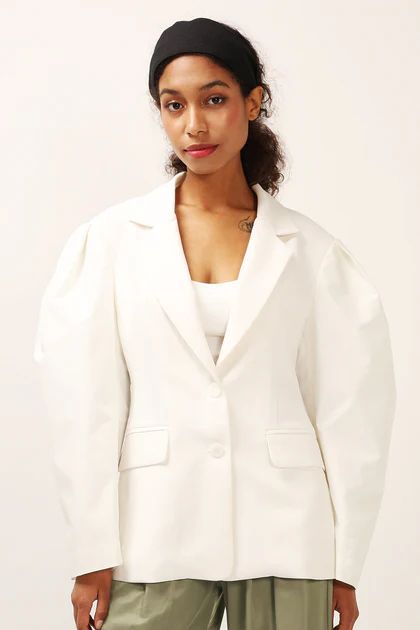 Skylar Structured Sleeve Jacket | Storets (Global)