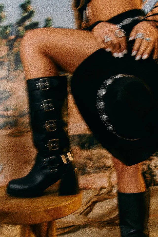 Miss Lola | Imani Moto Block Heel Boots Black | MISS LOLA