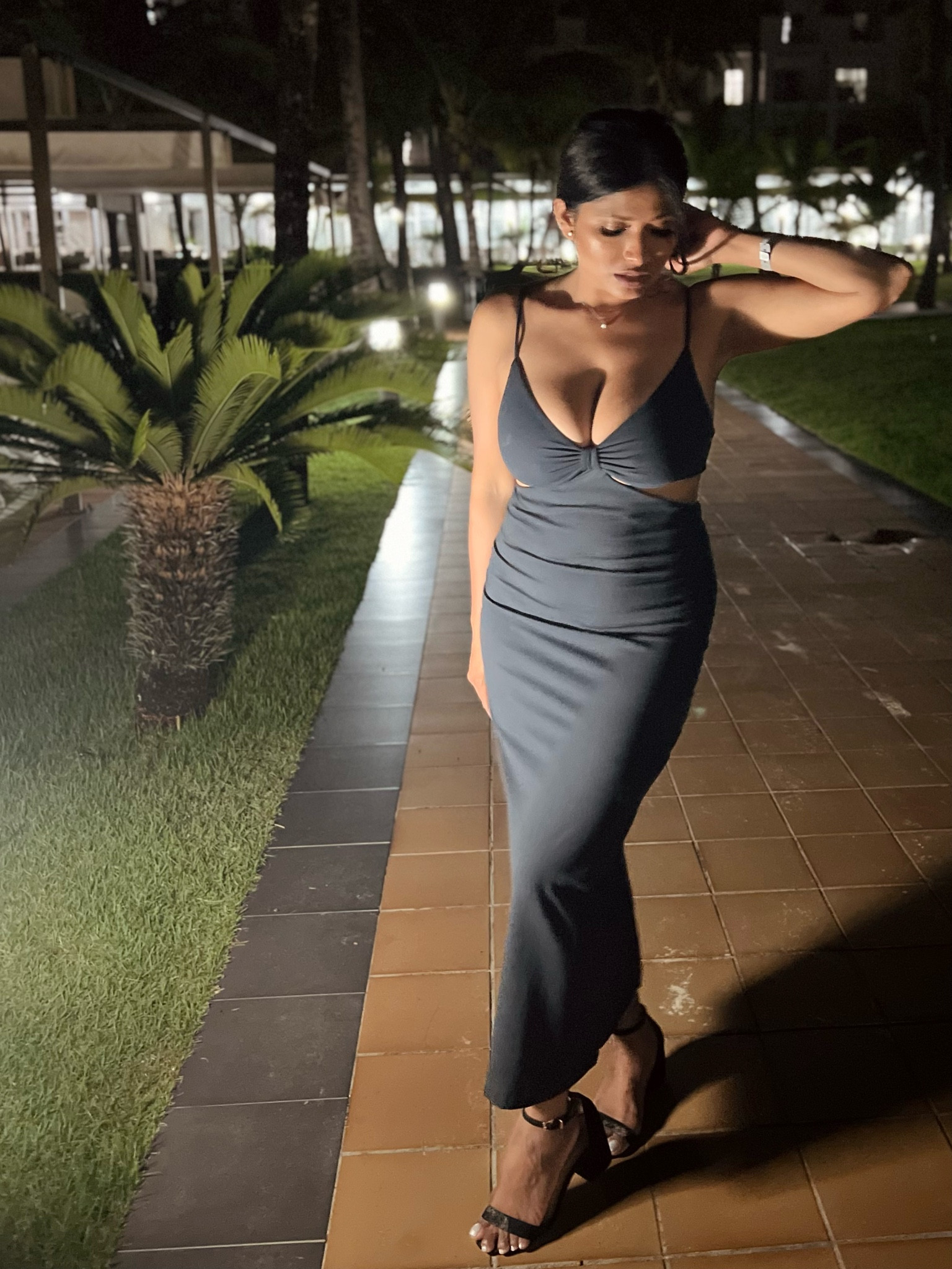 LBD more like MIDI Black dress 👗 

#LTKfit #LTKFind #LTKcurves