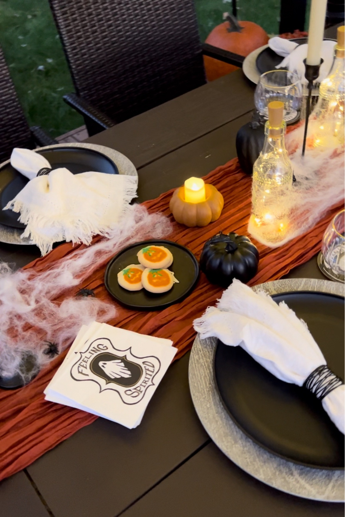 Ghouls night Halloween dinner tablescape 

Halloween dining, Halloween decor, fall dining, fall dinnerware, Halloween dinnerware, Halloween party 

#LTKSeasonal #LTKHalloween #LTKparties