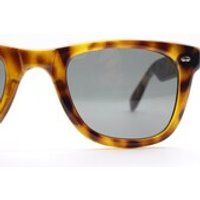 90s vintage wayfarer style sunglasses. All time classic 40s 50s design in quality honey tortoise mat | Etsy (UK)