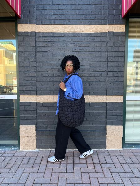 How to style an oversized bag