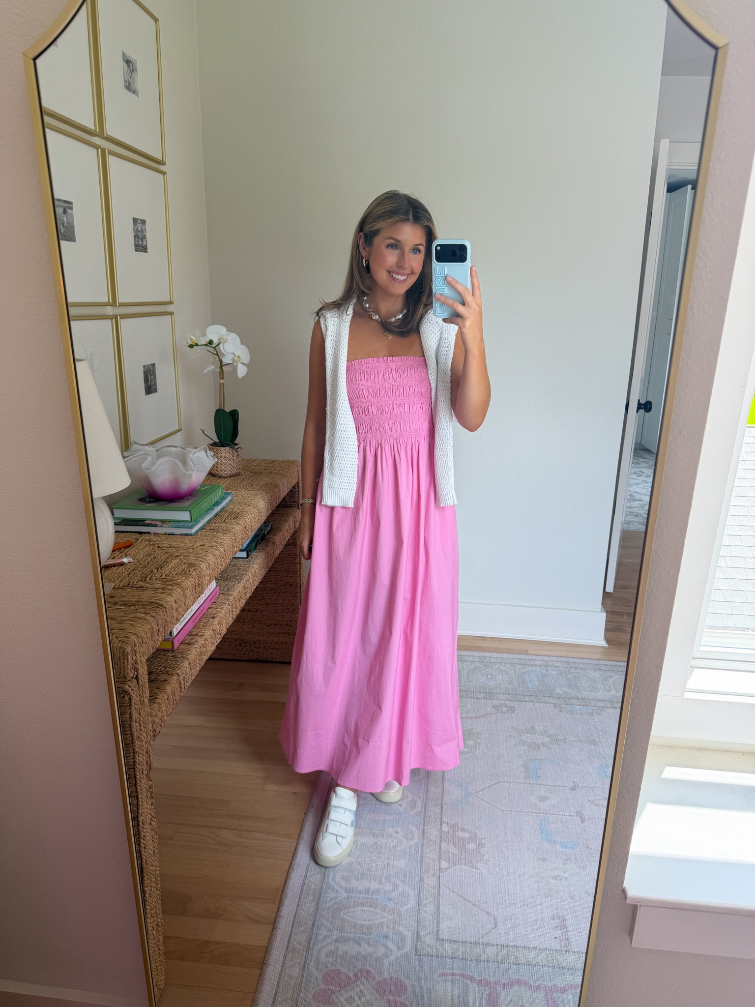 Every outfit idea perfect for travel! Wearing a S in dress!