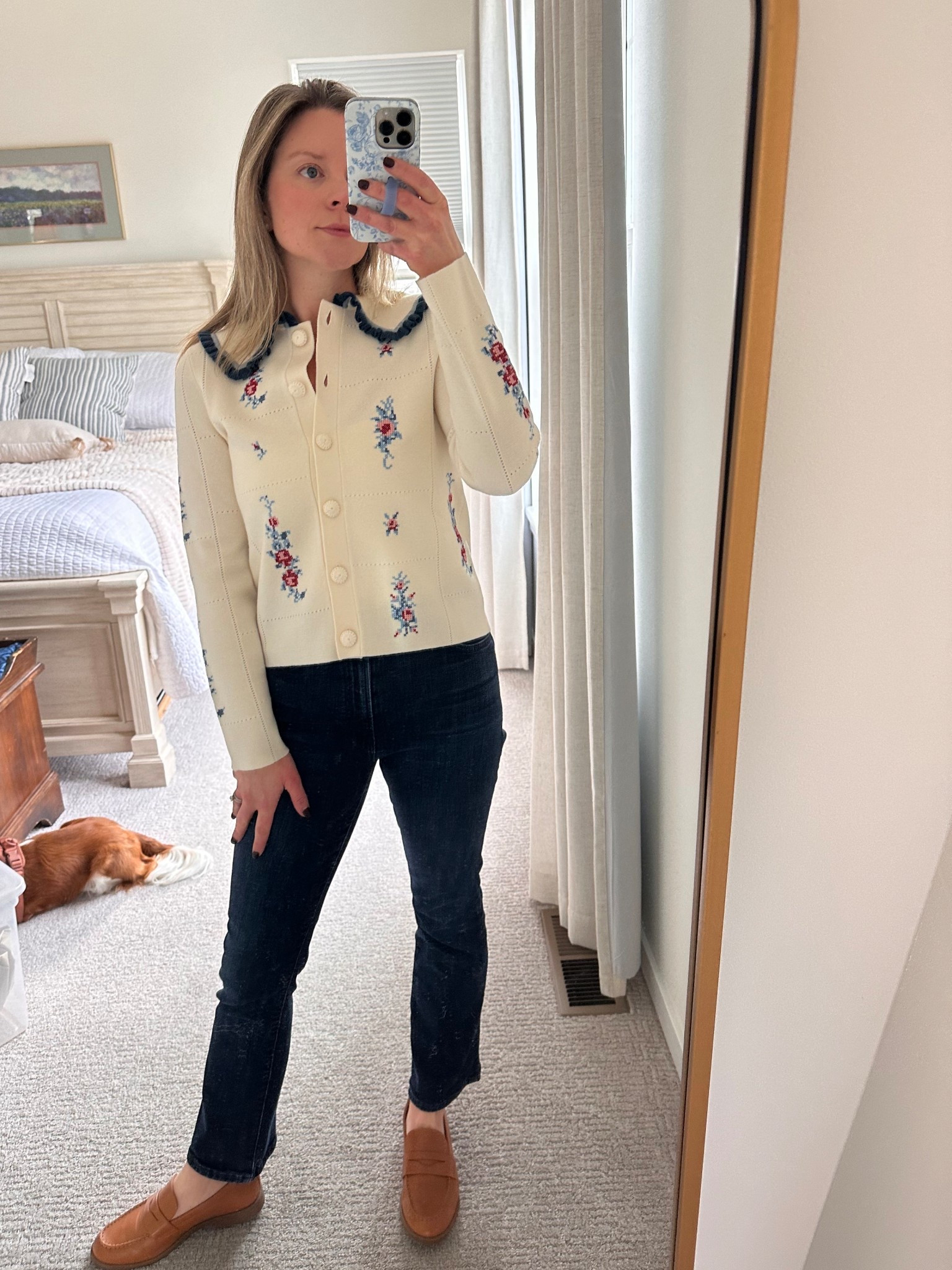 Love this sweater and jeans ❤️❤️