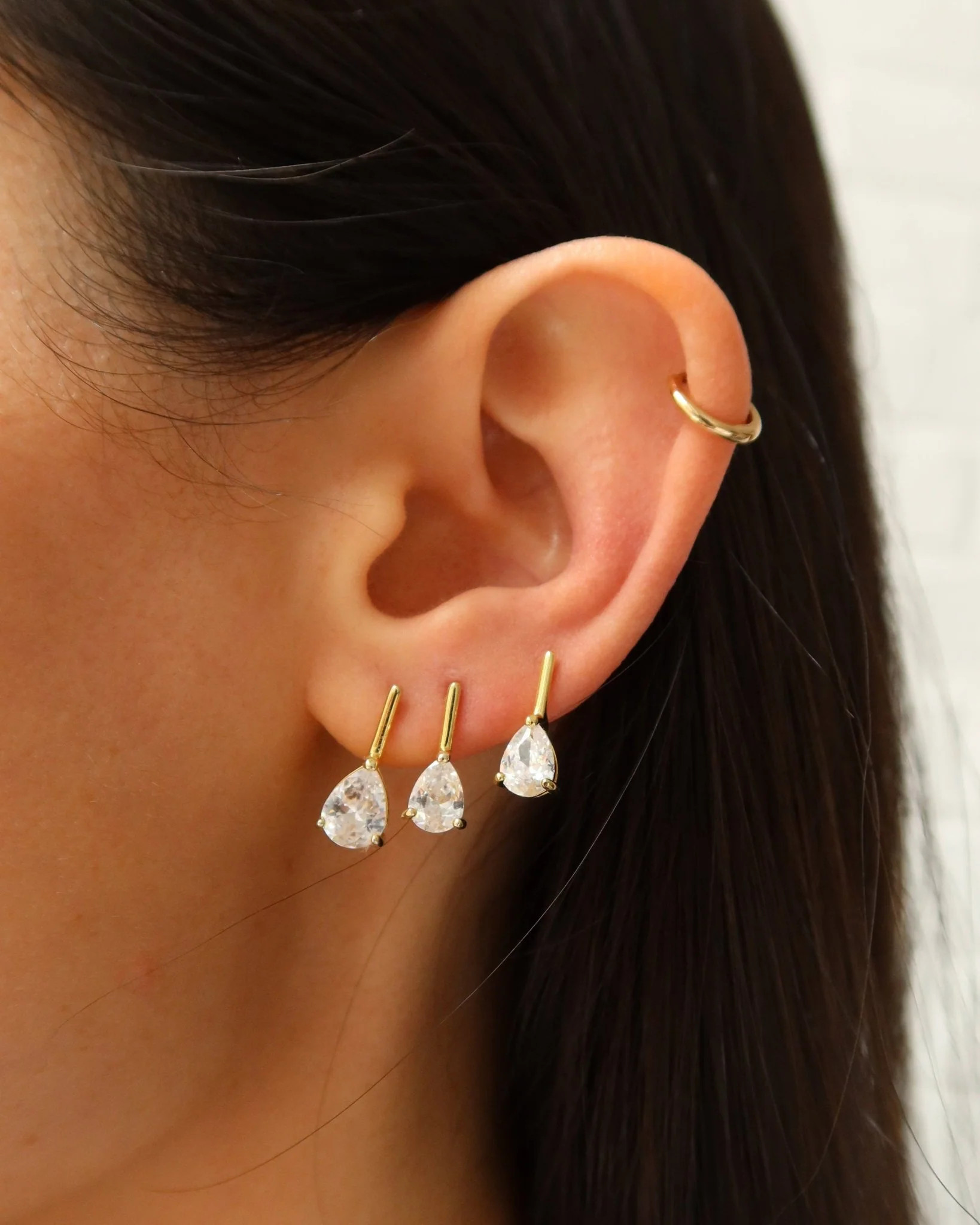 LUCY SPARKLE PEAR BAR STUDS | Cupcakes and Cashmere LLC