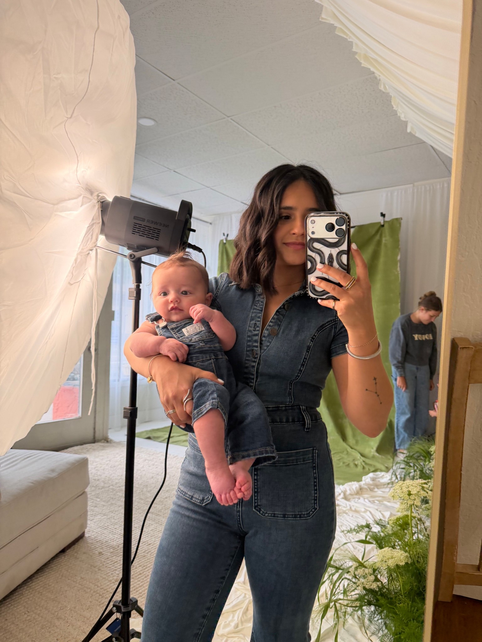 Mother’s Day pictures fit check 💐@showmeyourmumu 

#ShowMeYourMumu
#MothersDay 

#LTKmomlife #LTKMothersDay #LTKootd