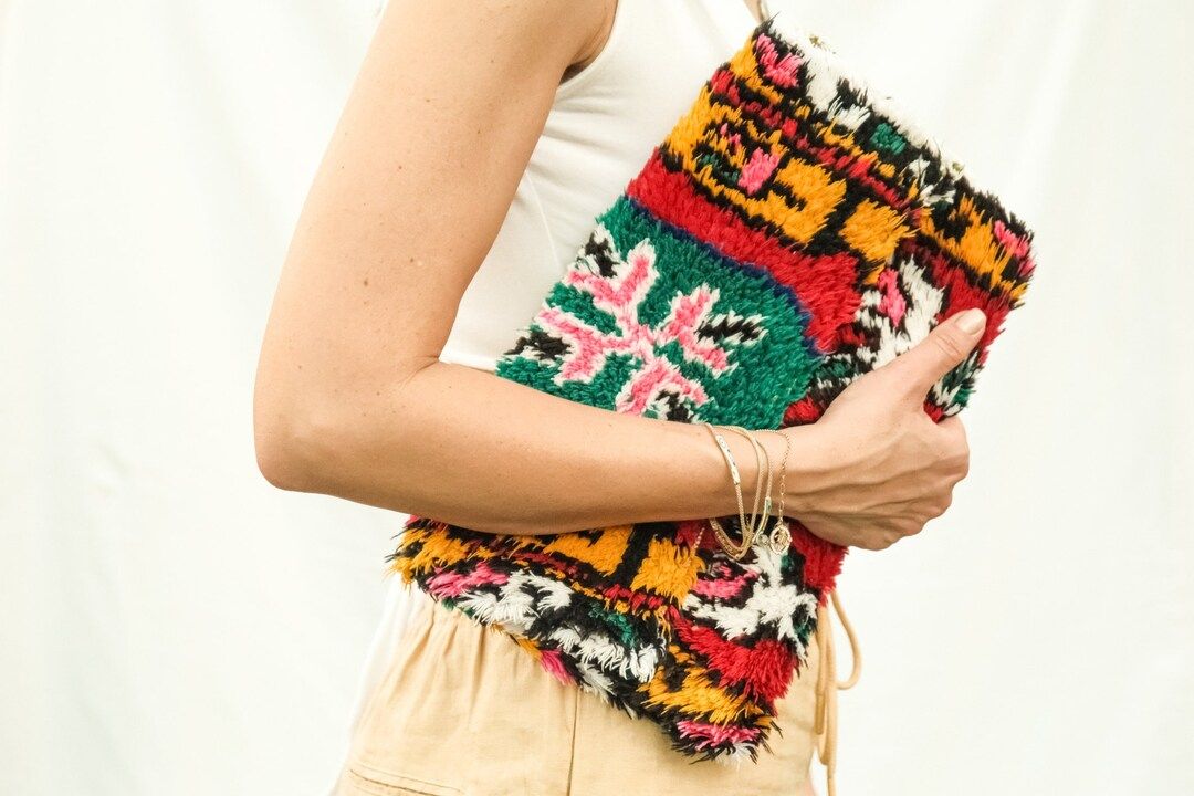 Traditional Kilim Clutch Bag, Moroccan Berber Handbag, One of a Kind Boho Gift, Handwoven Ethnic ... | Etsy (NL)