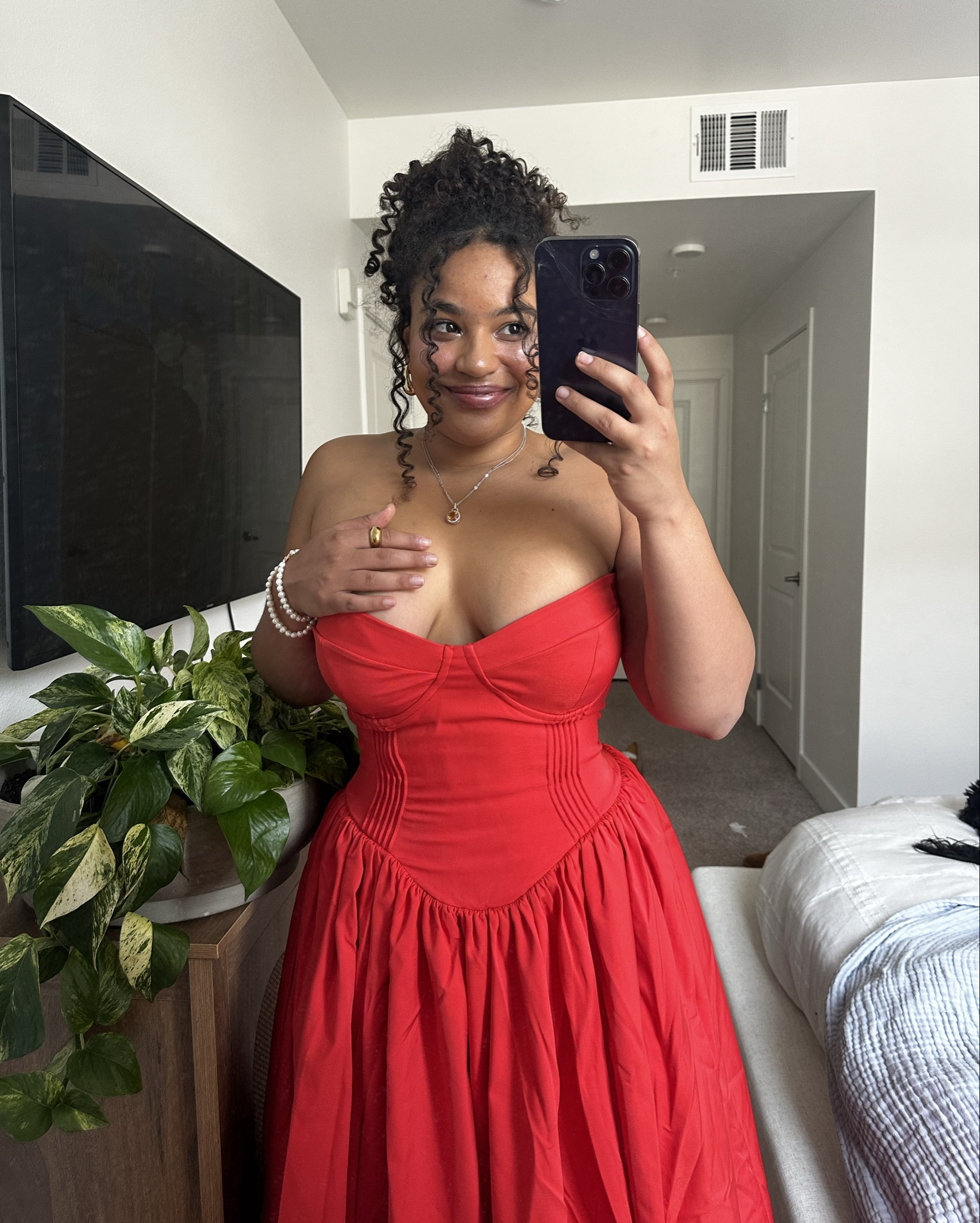 This cherry red house of cb dress is the PERFECT addition to my summer wardrobe!! 

house of cb elizabeth 

#LTKSeasonal #LTKWedding #LTKParties