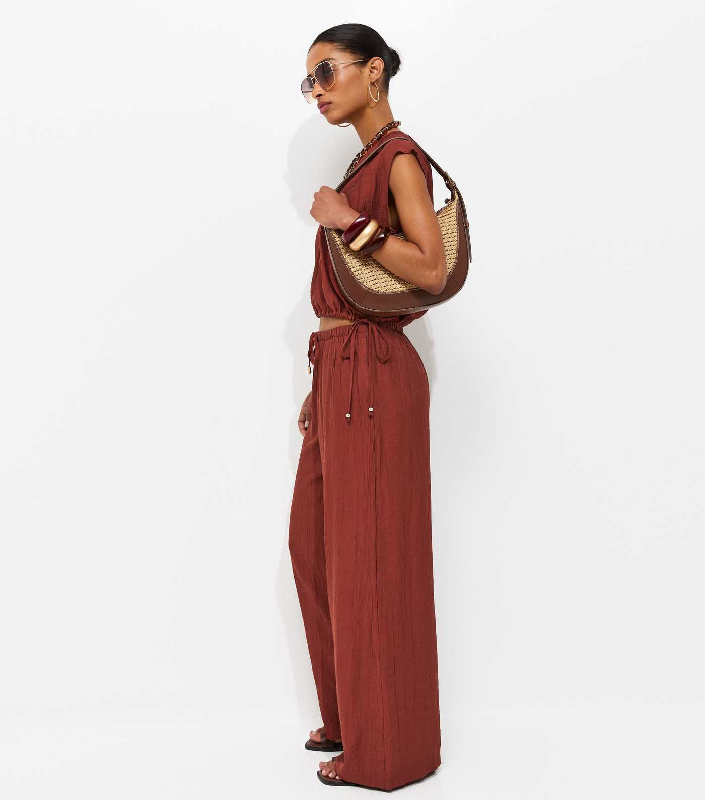 Rust Crinkle Wide Leg Trousers | New Look | New Look (UK)