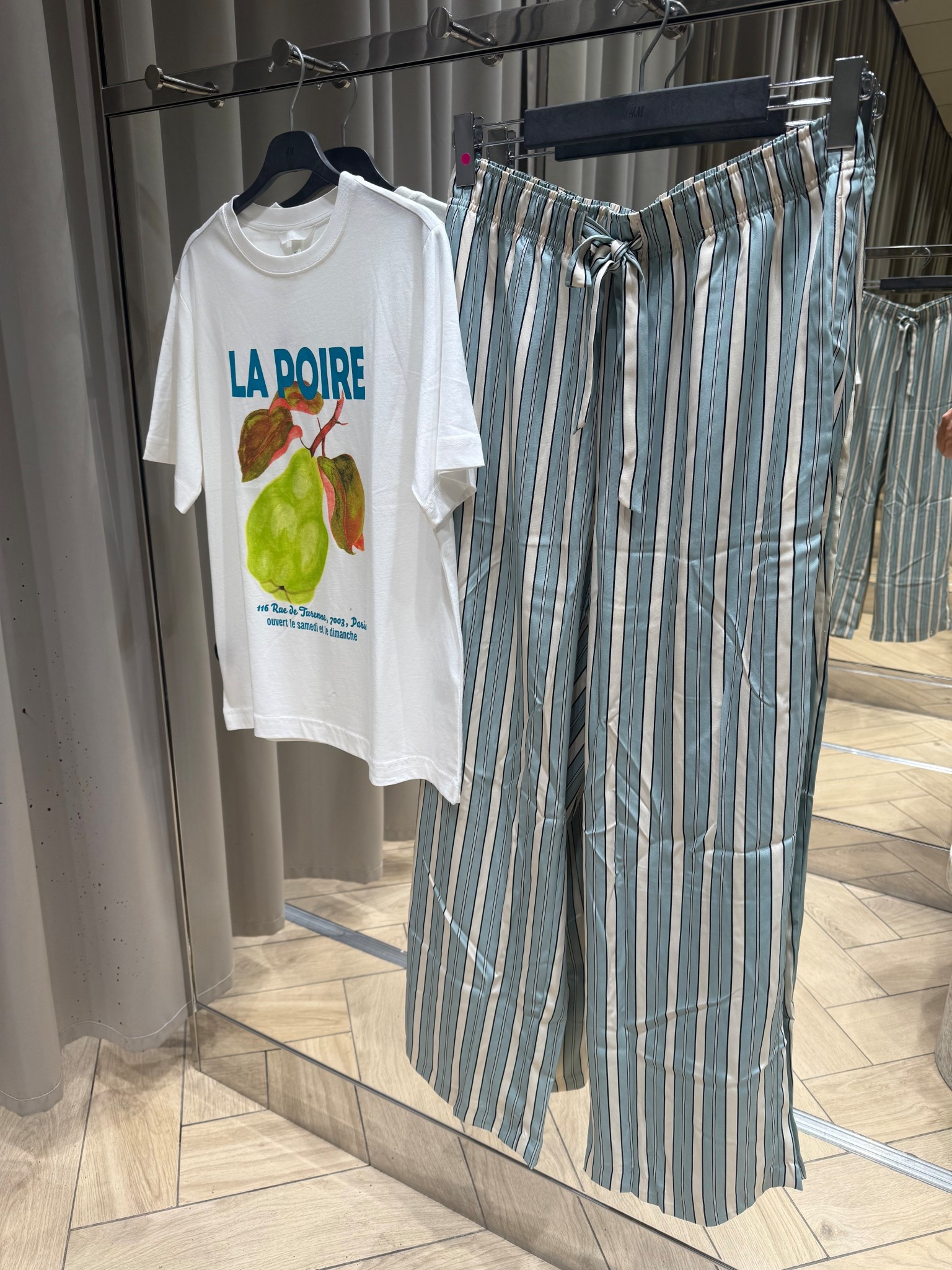 Turquoise styling🦋
Tags: lightweight H&M stripe trousers blue white cream printed tshirt with pear oversized summer basic capsule wardrobe holiday vacation fashion city break Barcelona Ibiza

#LTKstyletip #LTKsummer