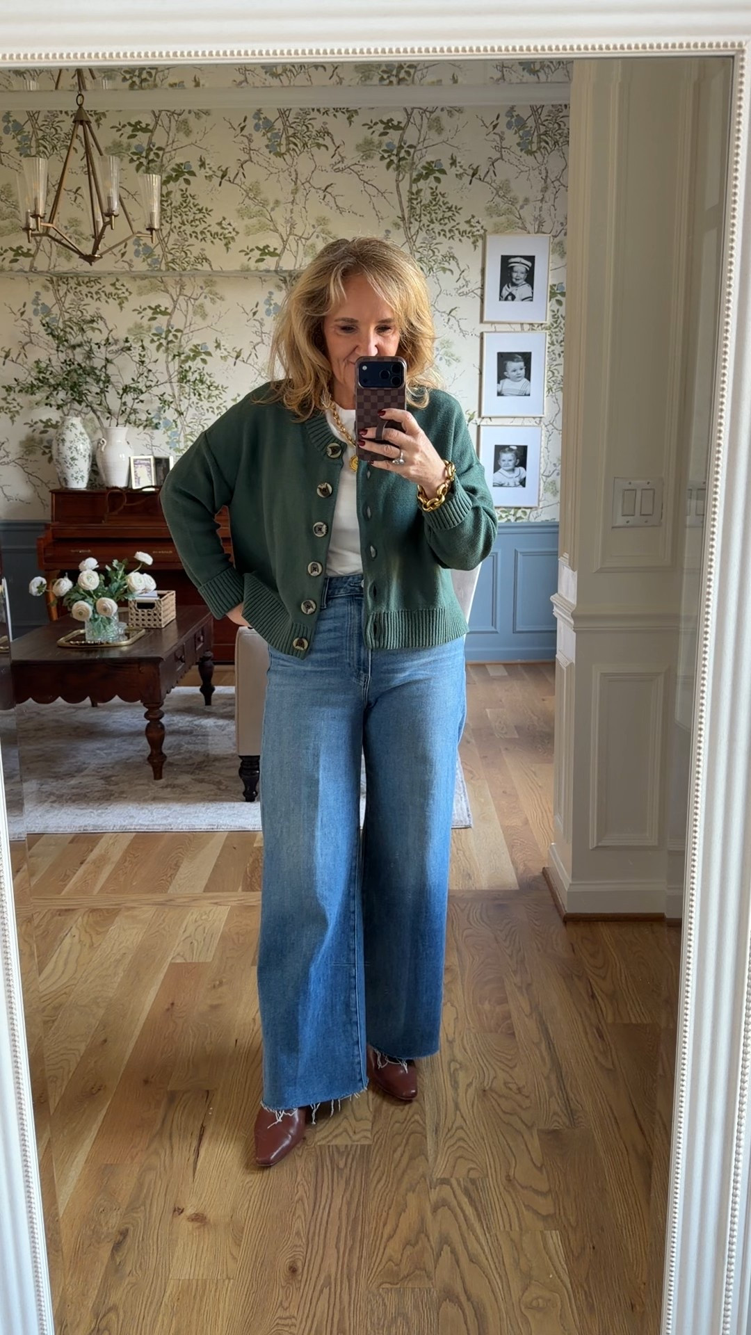 @julievos sake has begun! Great time to add a few pieces 
@quince sweater size medium 
Tee size large 
Paige anessa jeans size 29 petite 
Boots size up 1/2 

#LTKCyberWeek #LTKstorytime #LTKOver40