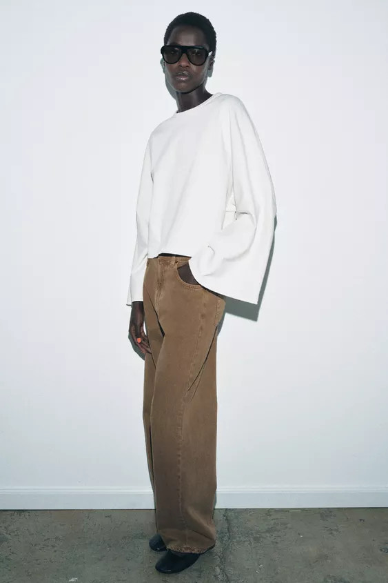 REGULAR FIT - ROUND NECK - REGULAR LENGTH - CAPE SLEEVESpun cotton T-shirt. Round neck and long c... | Zara UK